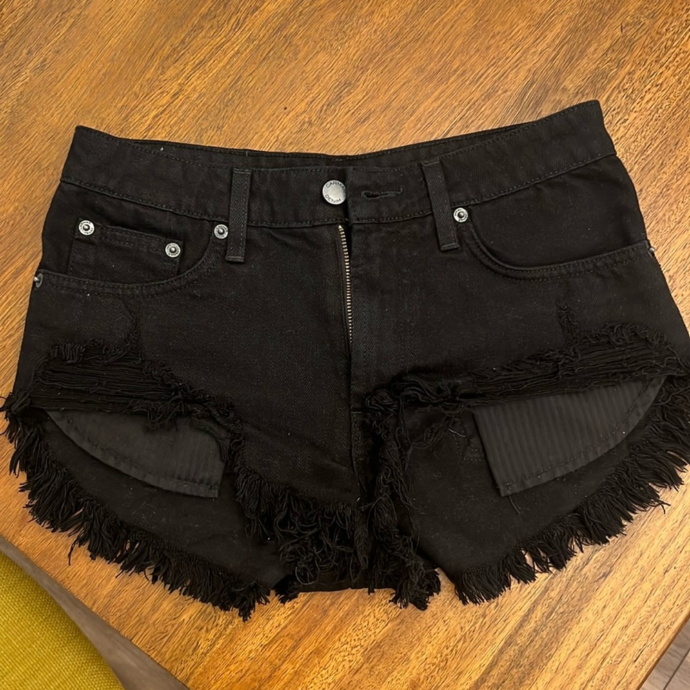 Carmar shorts from LF